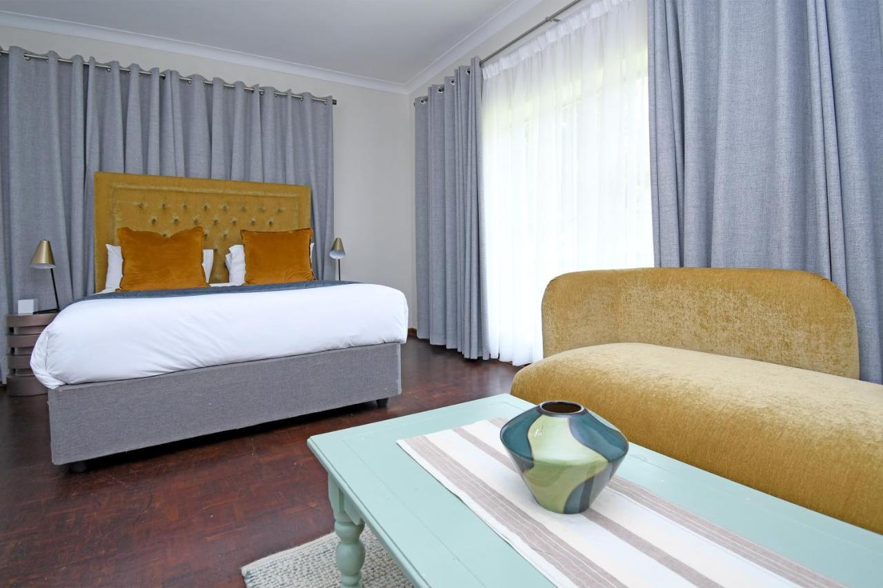 Zwelakho Furnished Apartments The Cube Johannesburg Exteriör bild